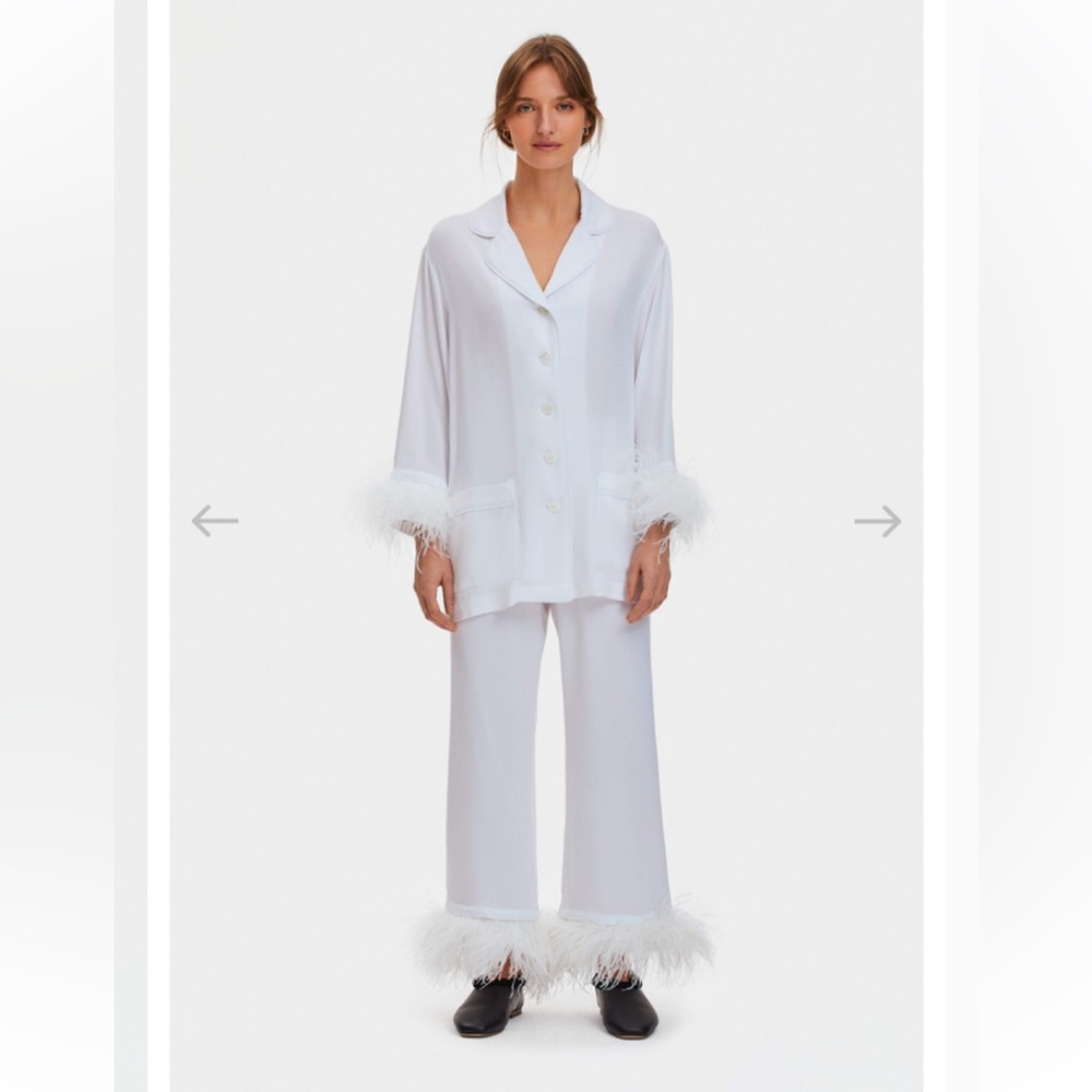 Sleeper Party Pajamas Set with Detachable Feathers in White, Small